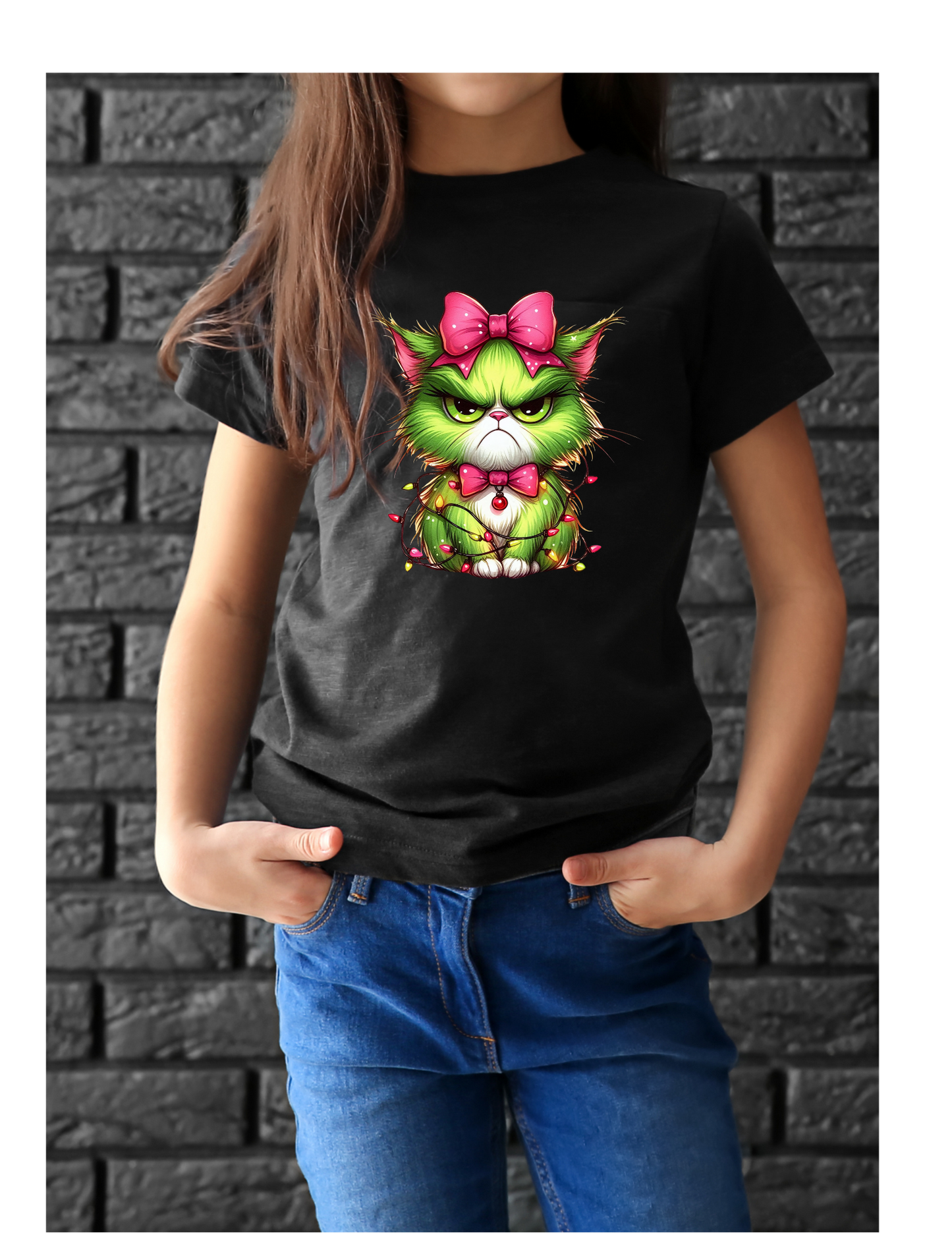 Kids Grouchy Cat Christmas Tee 😼🎄 – Cute, Sassy & Full of Holiday Spirit